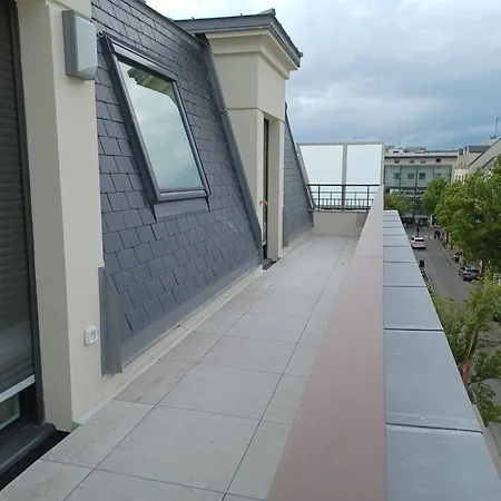 T2 Neuf 2024, Terrasse, Parking, Rer B Et Val A 2 Pas *